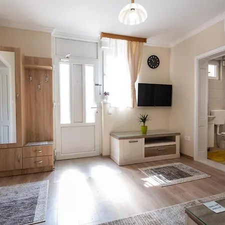 Casa-naro * Mostar